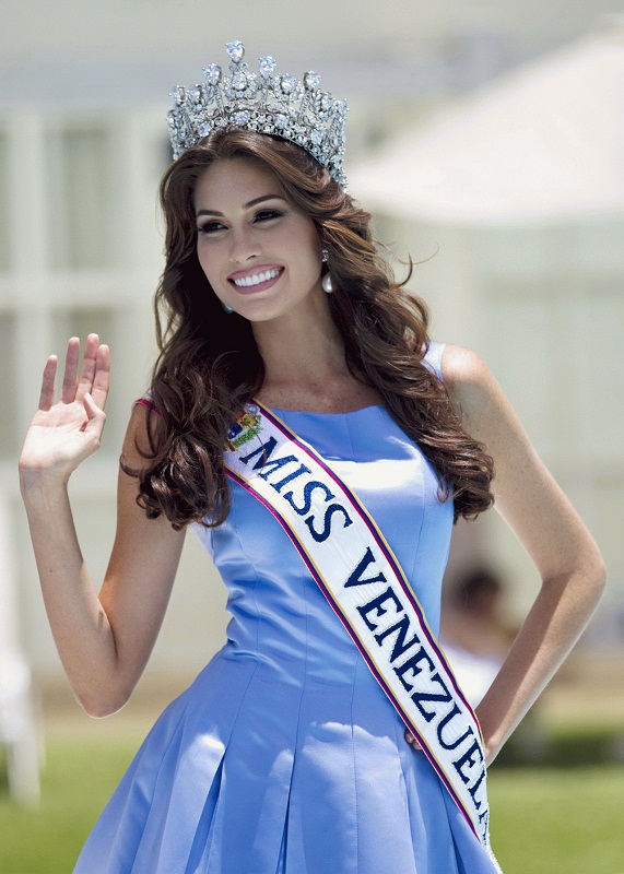 Габриэла Ислер (Венесуэла) Мисс Вселенная 2013